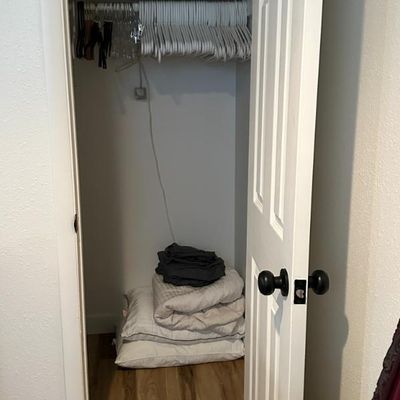 Sale Photo Thumbnail #165