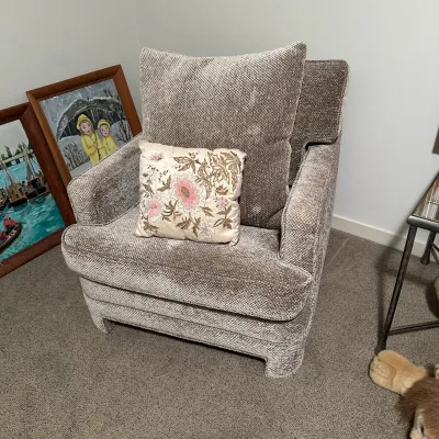 Sale Photo Thumbnail #274