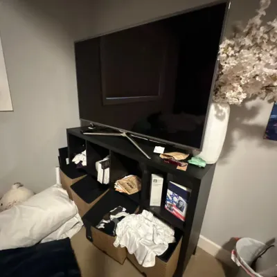 TVs