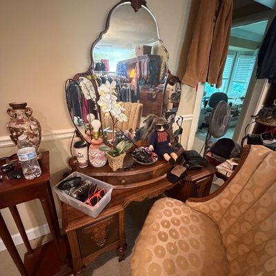 Sale Photo Thumbnail #370