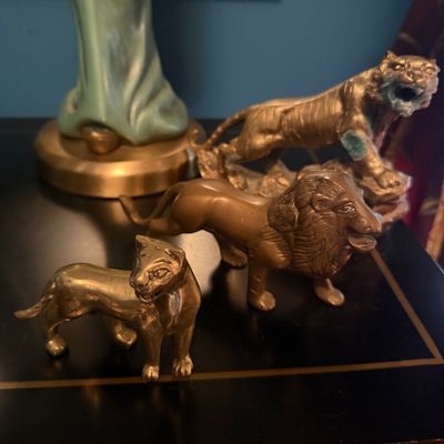 Sale Photo Thumbnail #253