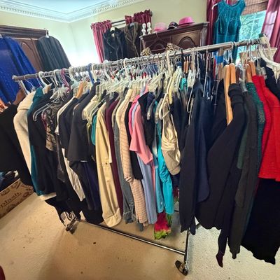 Sale Photo Thumbnail #382