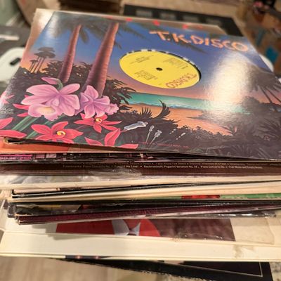 Sale Photo Thumbnail #546