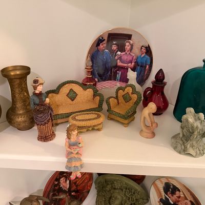 Sale Photo Thumbnail #572