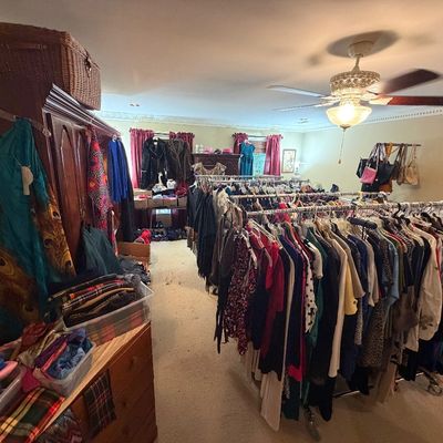 Sale Photo Thumbnail #378