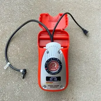 Black decker air station inflator