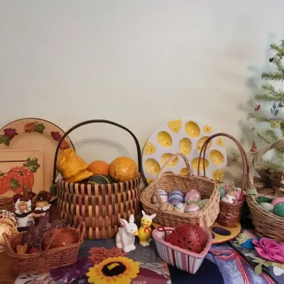Pumpkins, Hearts, & Easter Eggs (FR)