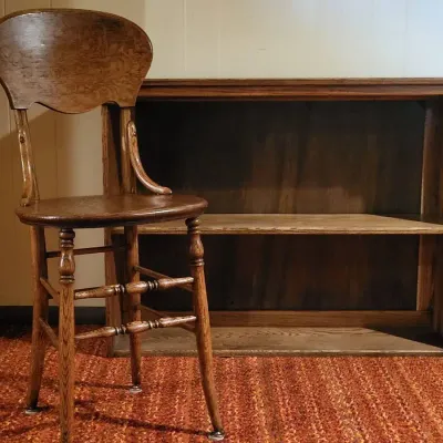 2-Tier Bookcase w/Stool (B)