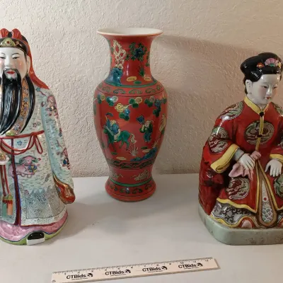 Lg Vintage Chinese Porcelain - Empress, Fu Xing, Red Kutani Style Vase
