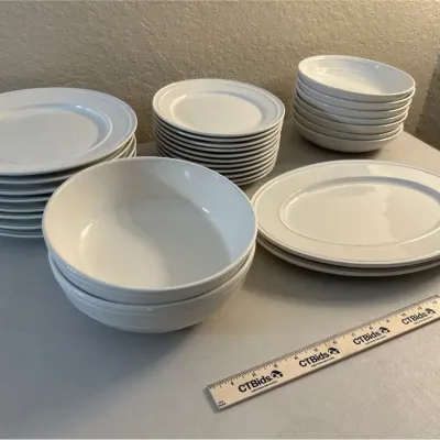 JCPenny Home Classic White Dinnerware Set 