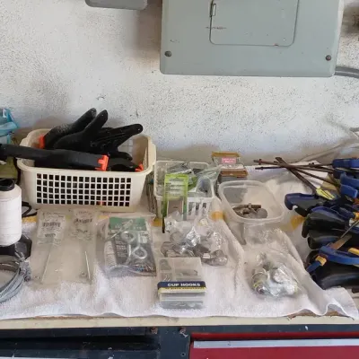 Hardware, Clamps, Cable Ties, Fasteners, Ropes+++
