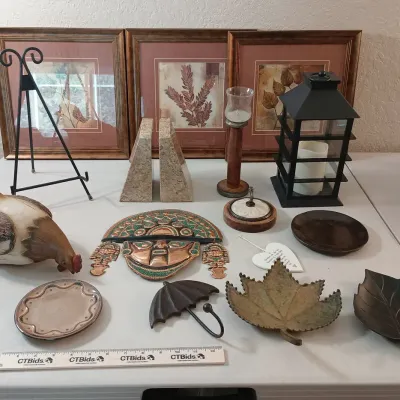 Decor Lot #7 -Stone Bookends, Leaf Pics, Chicken, Metal Leaves+++