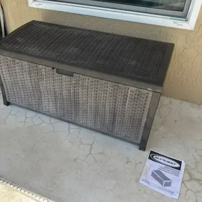 Suncast Resin Wicker Deck Box 46x24x23
