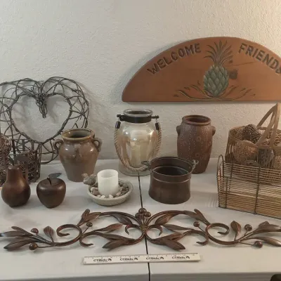 Decor #3 - Welcome Sign, Branch Heart, Bob's Pottery, Bird Candle+++