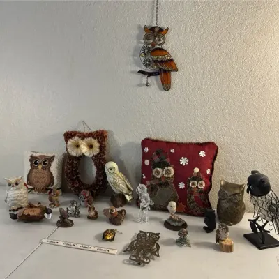 Collectible Owls - Royal Doulton, Andrea by Sadek, Pillows++