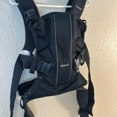 BabyBjörn Baby Carrier One Air Black 