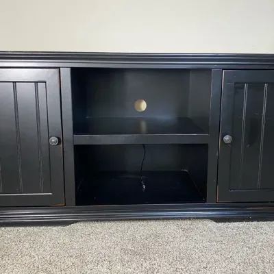 Black Cabinet 