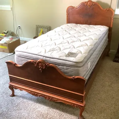 Antique Twin Bed Frame And Mattress 