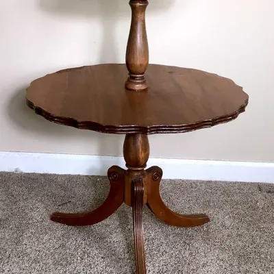 2-Tier Dessert Table