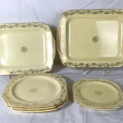 (7)Homer Laughlin Garland Pieces 