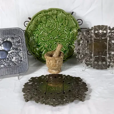 Expandable Metal Trivets, Serving Platter And Mortar & Pestle