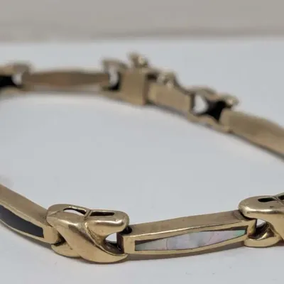 14K Yellow Gold Onyx & Mother of Pearl Link Bracelet - 14.81g