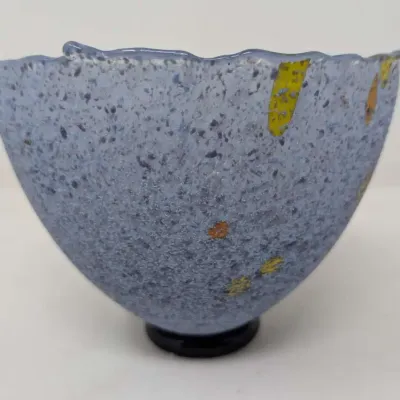 Signed Kosta Boda / Ulrica Hydman-Vallien Textured Art Glass Bowl #57605