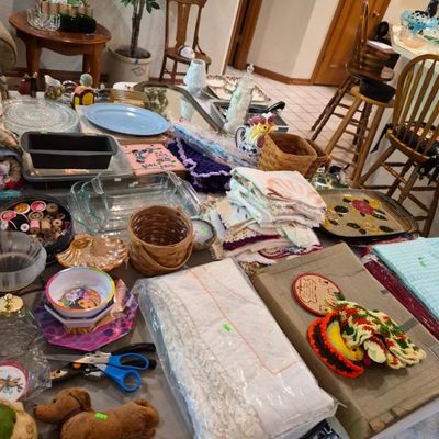 Estate sale photo