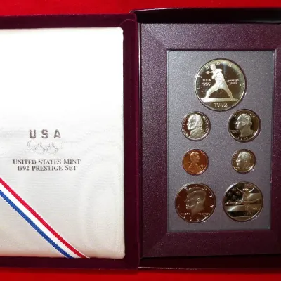 Sale Photo Thumbnail #196: 1992 prestige Mint set