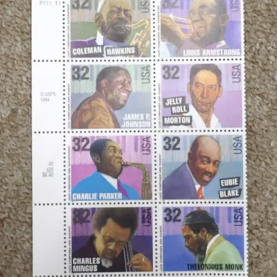 Sale Photo Thumbnail #261: Stamps