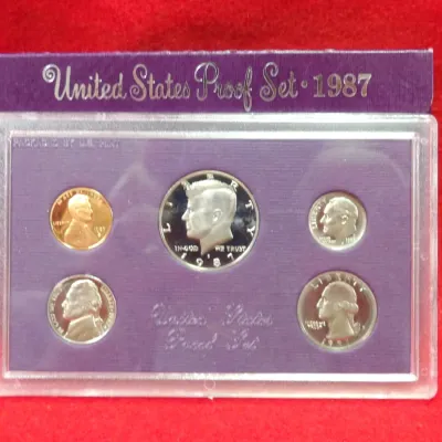 Sale Photo Thumbnail #235: 1987 mint set
