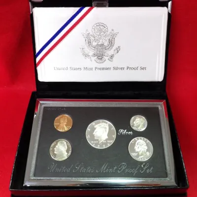 Sale Photo Thumbnail #201: US Mint set