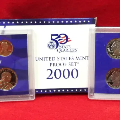 Sale Photo Thumbnail #233: 2000 mint set