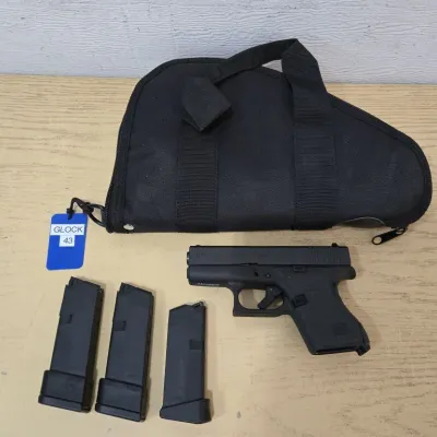 Glock 43 9mm Pistol # BCTR957 Tag 292
3 Mags - Soft Case