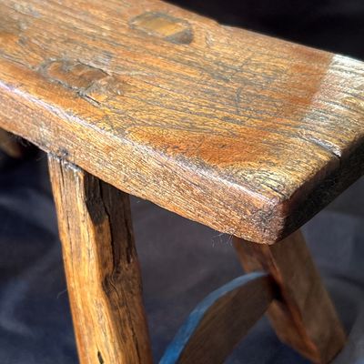 Sale Photo Thumbnail #5: Circuit 1800s, homemade milking stool