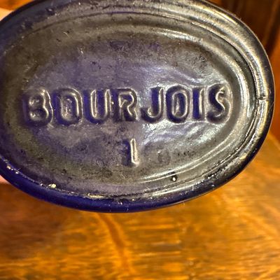 Sale Photo Thumbnail #674: Includes cruet, perfume bottles, and more