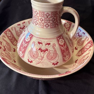 Sale Photo Thumbnail #34: From the 1800s, red transfer bowl. Made in England