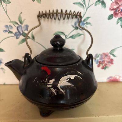 Sale Photo Thumbnail #755: 11x3.5x16. Adorable vintage metal cabinet with vintage handpainted rooster pieces