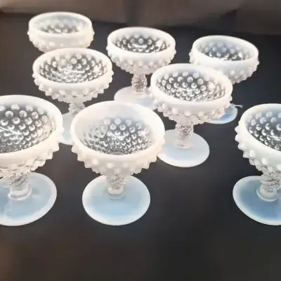 8 Pretty Fenton Opalescent Scherbert Glasses 