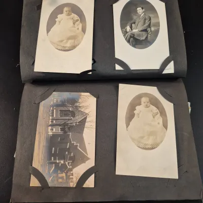 Booklet of Vintage Black and White Photos 
