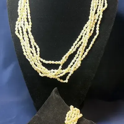 Coral Seed Pearl Necklace & Bracelet Set