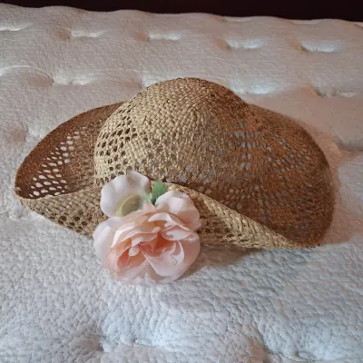 LADIES HATS