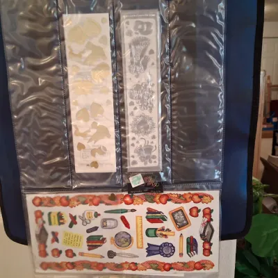 HANGING SCRAPBOOK ORGANIZER FILLED WITH SUPPLIES