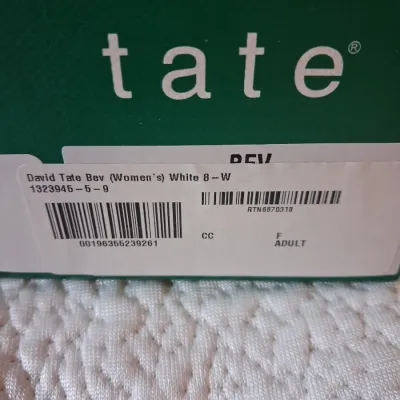LIKE NEW DAVID TATE SHOES SIZE 8W PLUS NEW SOCKS