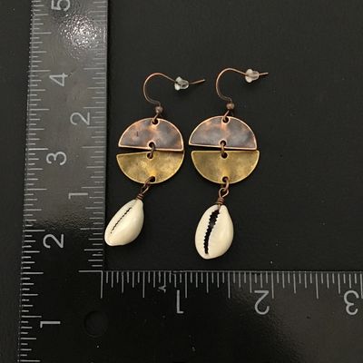 Fashion Shell Earrings