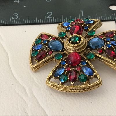Absolutely Gorgeous Antique Vintage Jeweled Maltese Cross Brooch