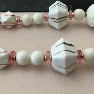 Beautiful Vintage Japan Necklace