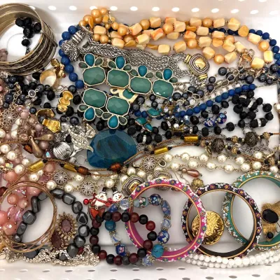 Sale Photo Thumbnail #25
