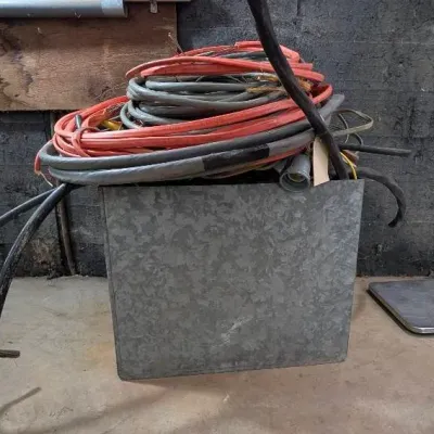 Scrap wire 
