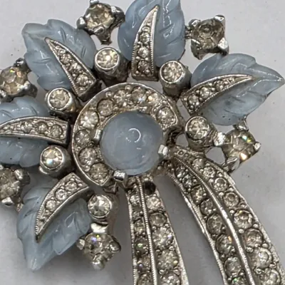 LOT 58: Collection of 5 Vintage Silvertone Brooches Mazer & More